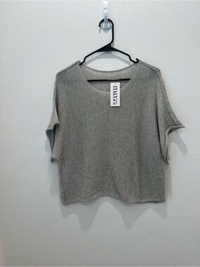 ITALY Knit Boxy Short Sleeve Sweater - Light Gray size OS